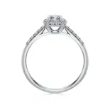 Pierścionek z białego złota z diamentami